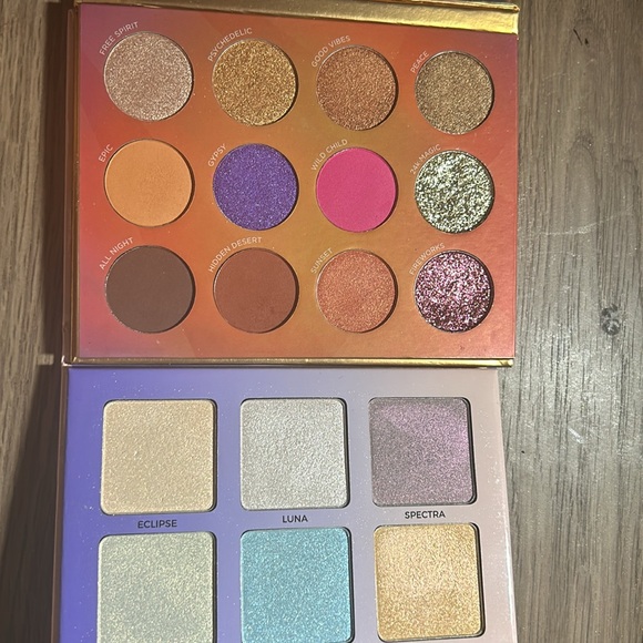 Makeup Bundle - Picture 2 of 2